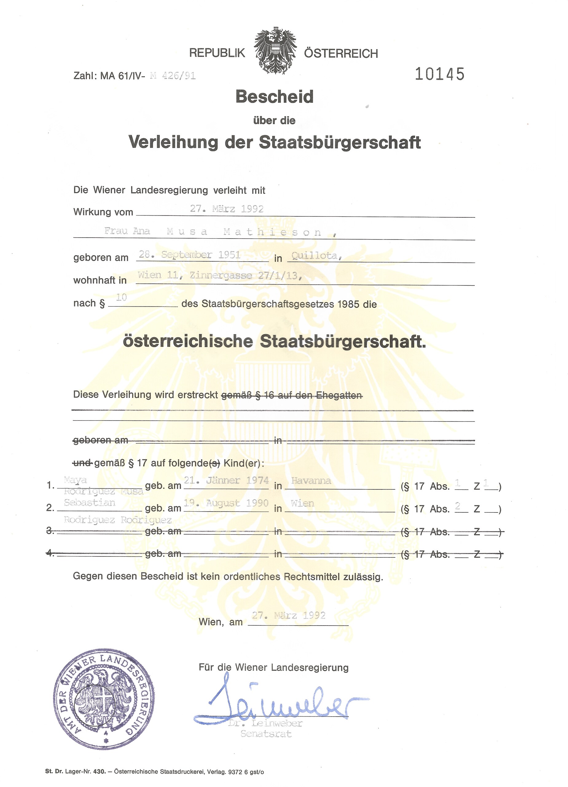 Confirmación de entrega de ciudadania austríaca  ||  Bescheid über Verleihung der österreichischen Staatsbürgerschaft